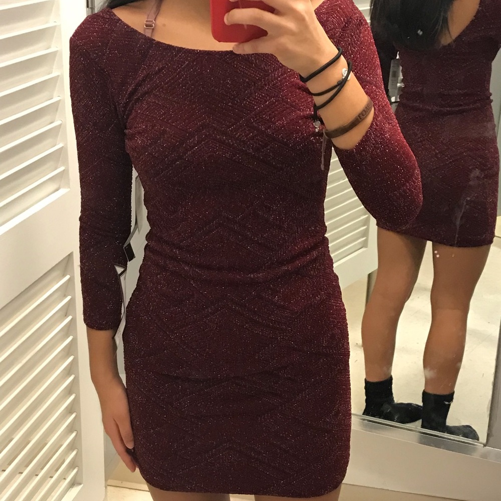 Sparkly maroon tight dress